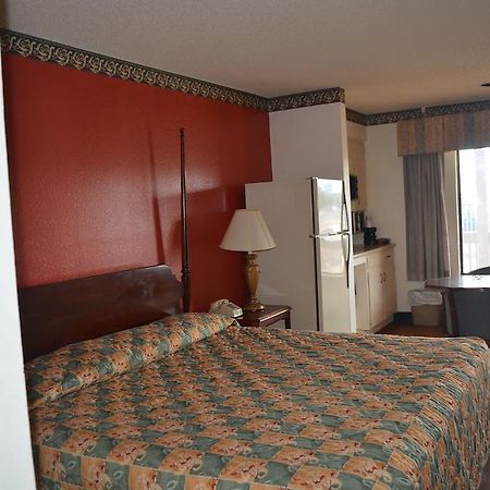 Granbury Inn And Suites Chambre photo
